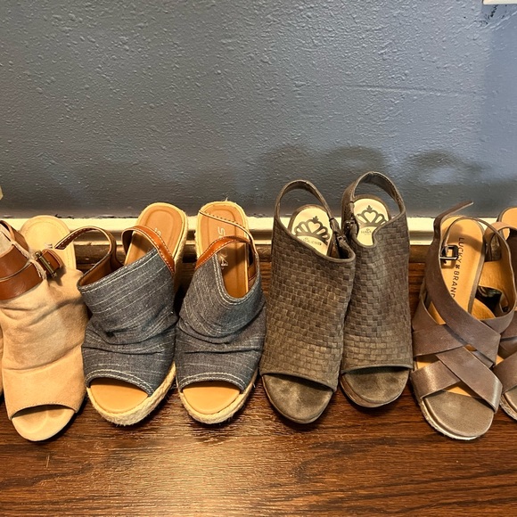 Women Size 6 Shoes - Picture 2 of 6